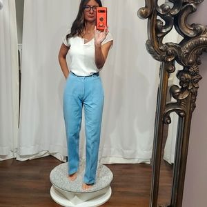 Vintage jeans and blouse by organically grown